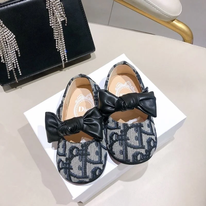 Upgraded CHRISTIAN DIOR SHOES 30245