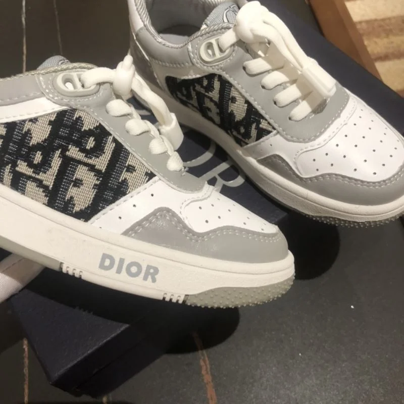 OdorResistant CHRISTIAN DIOR SHOES 30228