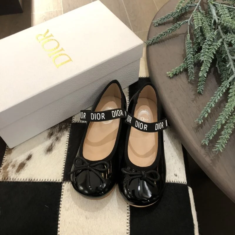 Neat CHRISTIAN DIOR SHOES 30256