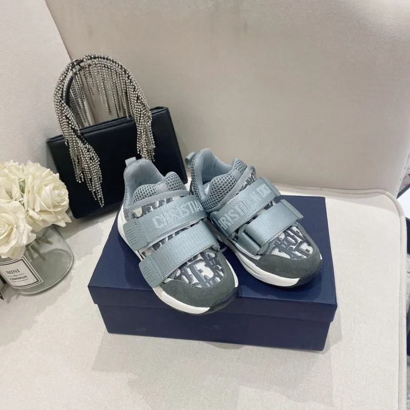Bold CHRISTIAN DIOR SHOES 30238