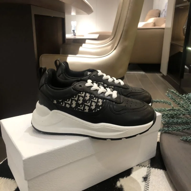CHRISTIAN DIOR SHOES TravelReady 30084