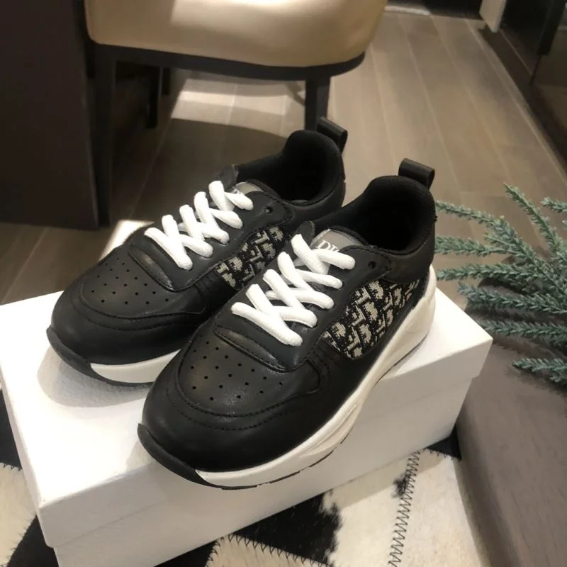 CHRISTIAN DIOR SHOES TravelReady 30084