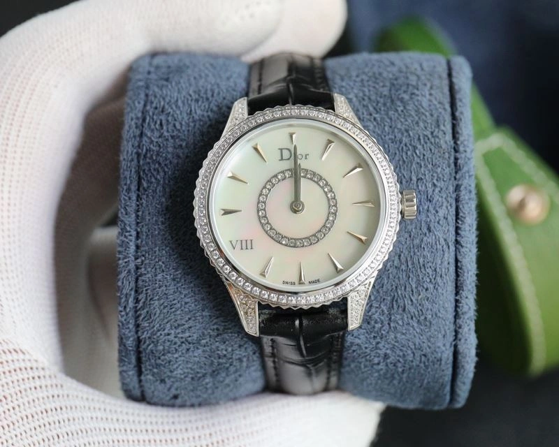 Tailored CHRISTIAN DIOR Watches 182089