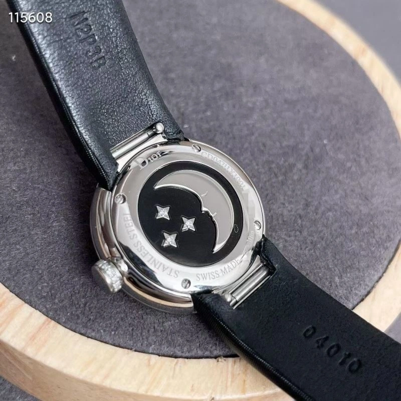 CHRISTIAN DIOR Watches Bright 182082