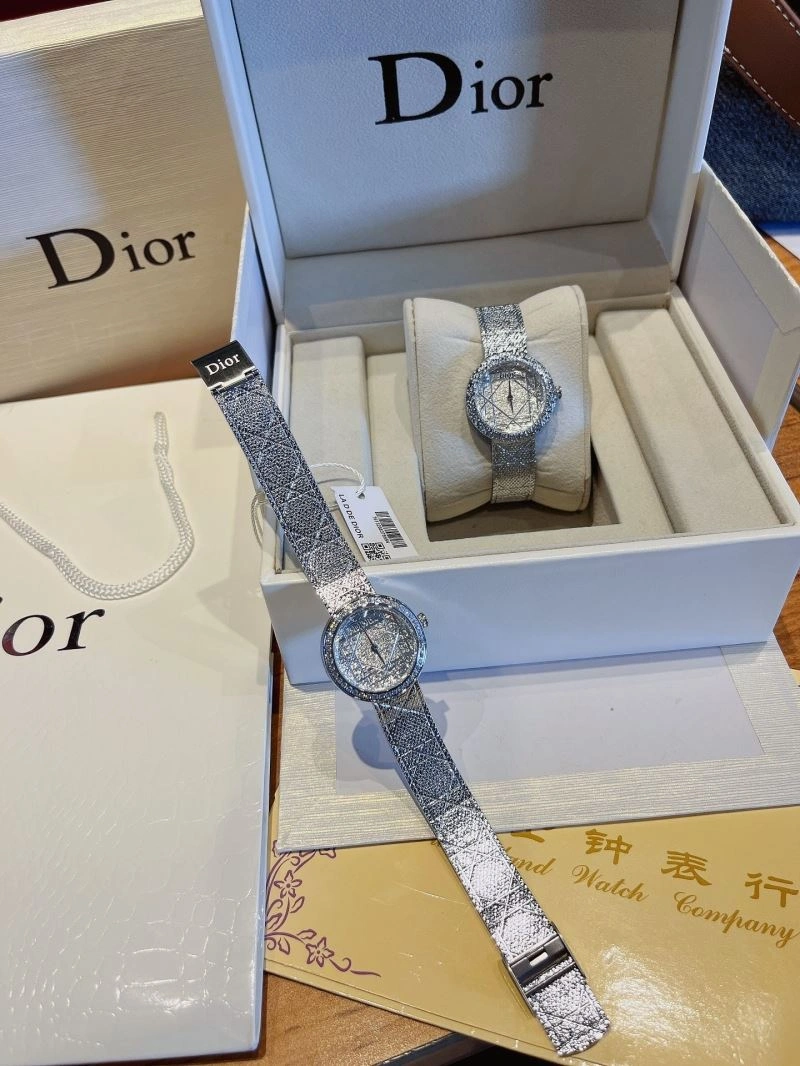 CHRISTIAN DIOR Watches Casual 182062