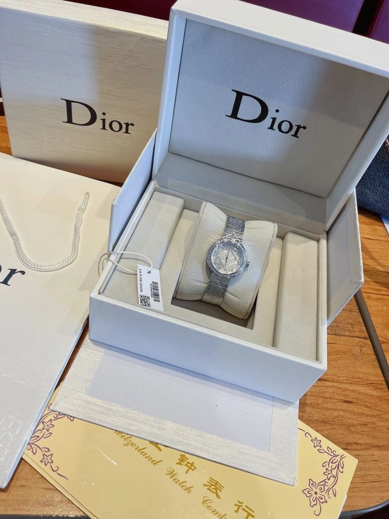 CHRISTIAN DIOR Watches Casual 182062