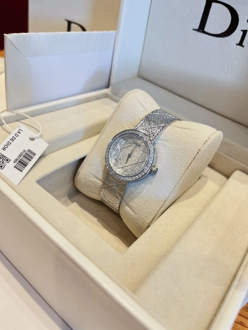 CHRISTIAN DIOR Watches Casual 182062