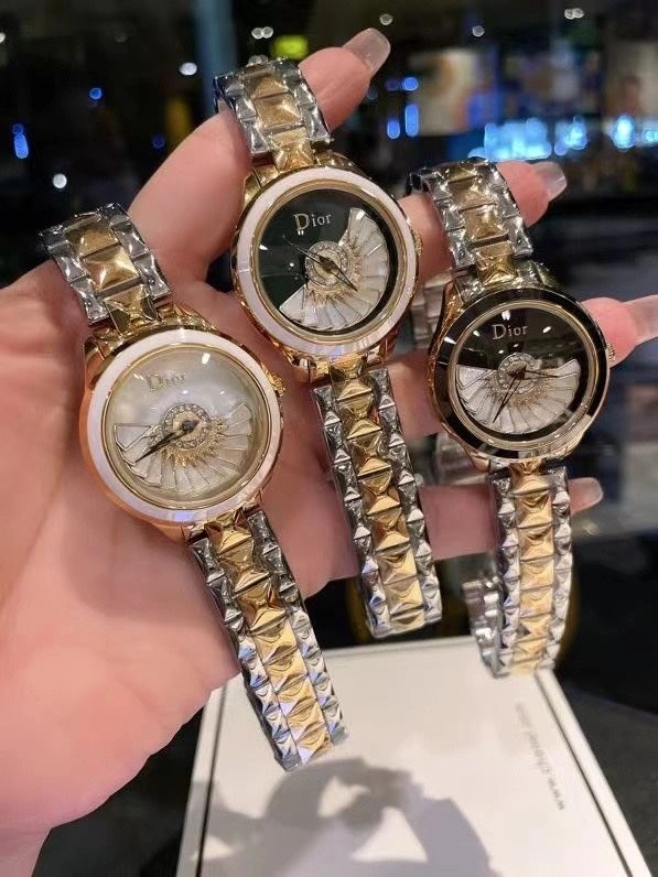 Minimalist CHRISTIAN DIOR Watches 182079