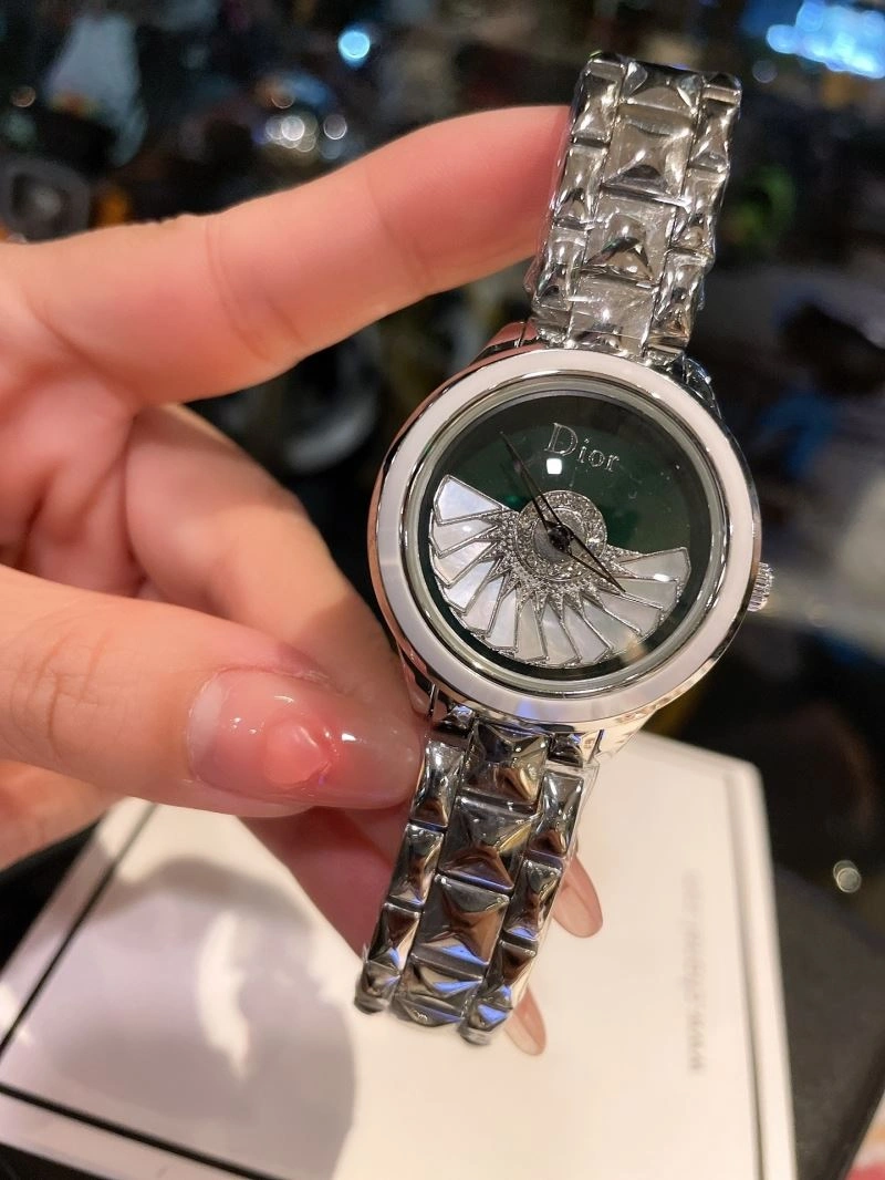 CHRISTIAN DIOR Watches Fashionable 182077