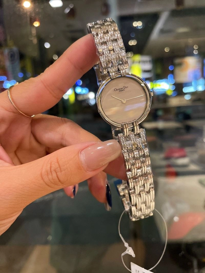 CHRISTIAN DIOR Watches Original 182078