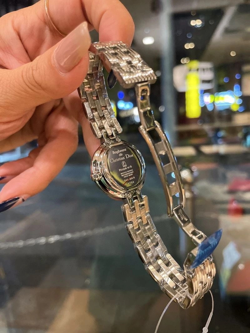 CHRISTIAN DIOR Watches Original 182078
