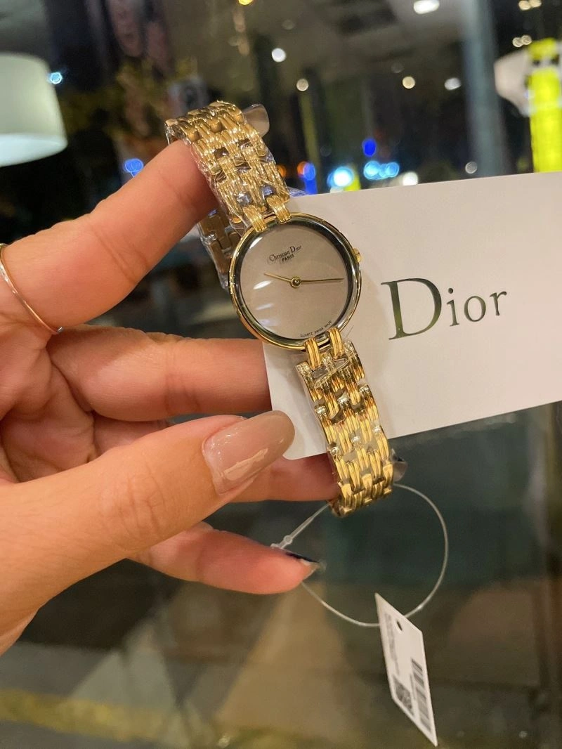 CHRISTIAN DIOR Watches Affordable 182054
