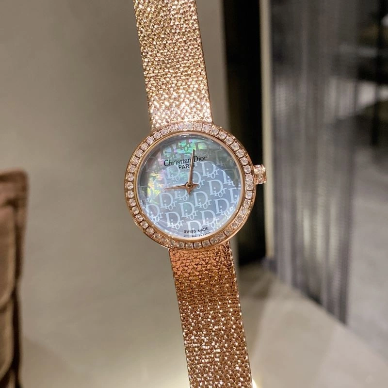 CHRISTIAN DIOR Watches Durable 182080