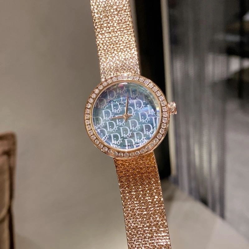 CHRISTIAN DIOR Watches Durable 182080