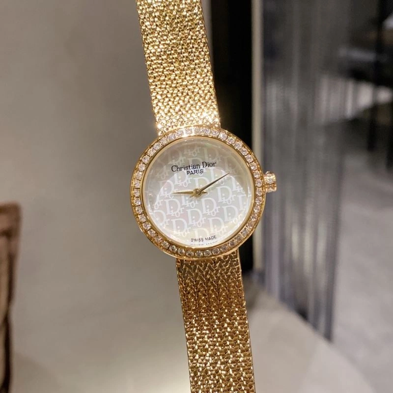 CHRISTIAN DIOR Watches Durable 182080