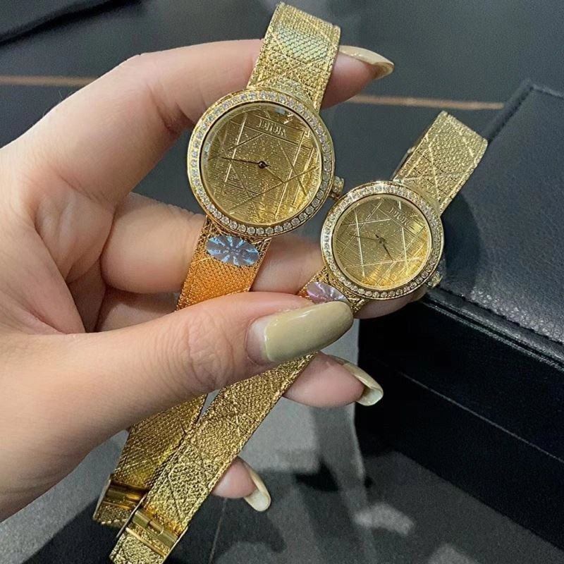 CHRISTIAN DIOR Watches Snug 182060