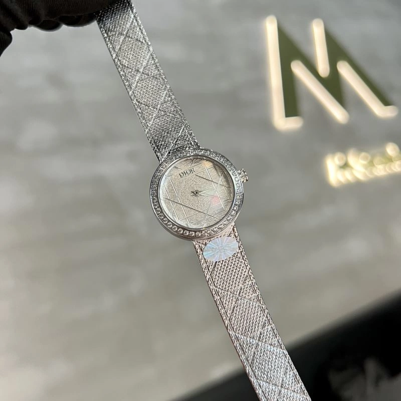 CHRISTIAN DIOR Watches Contemporary 182051