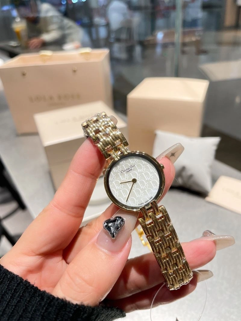 CHRISTIAN DIOR Watches Attractive 182048