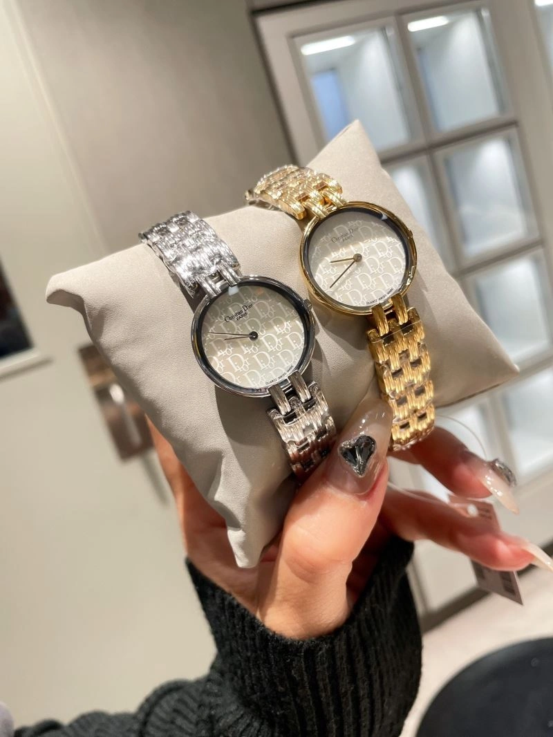 CHRISTIAN DIOR Watches Attractive 182048