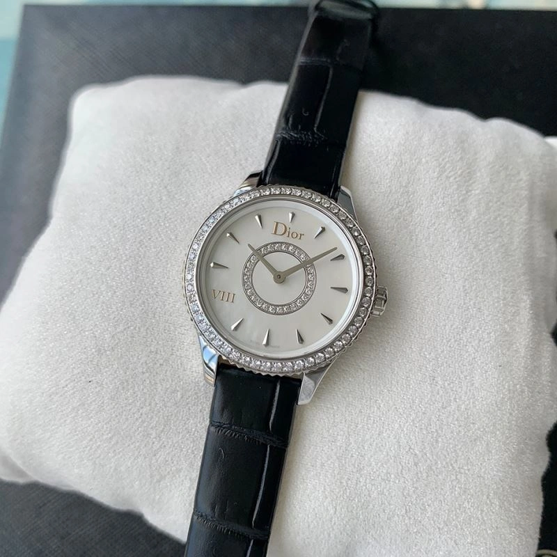 Snug CHRISTIAN DIOR Watches 182011