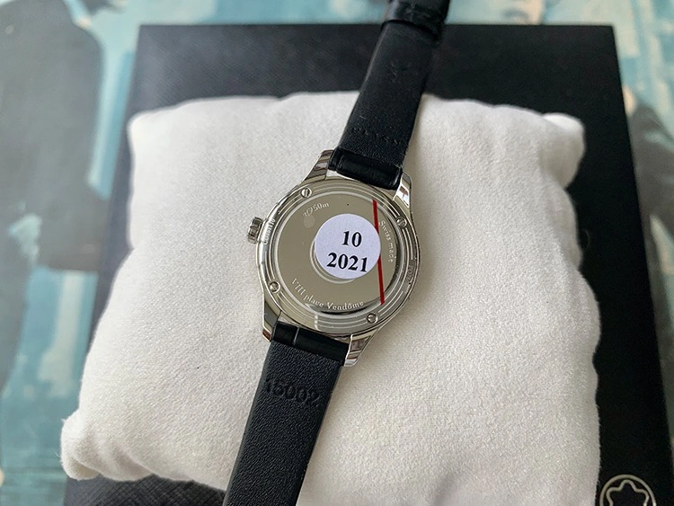 Snug CHRISTIAN DIOR Watches 182011