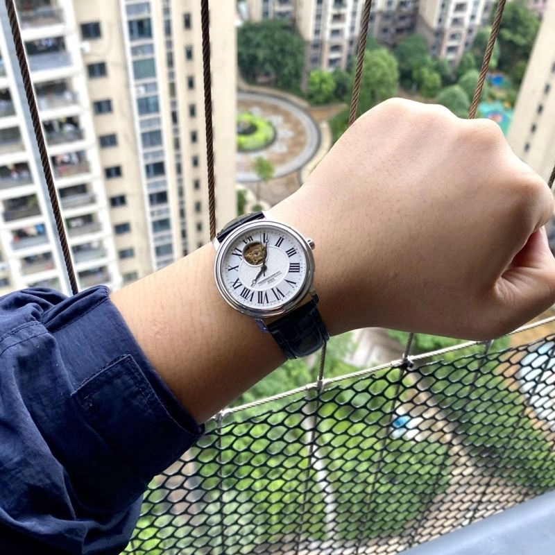 Comfortable CONSTANT Watches 182103