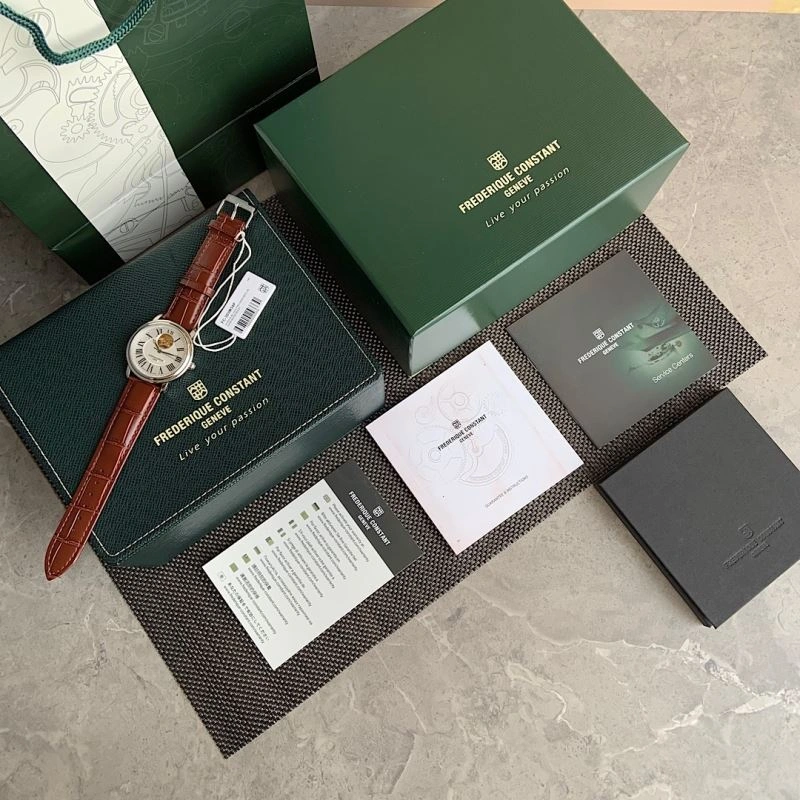 CONSTANT Watches RelaxedFit 182104