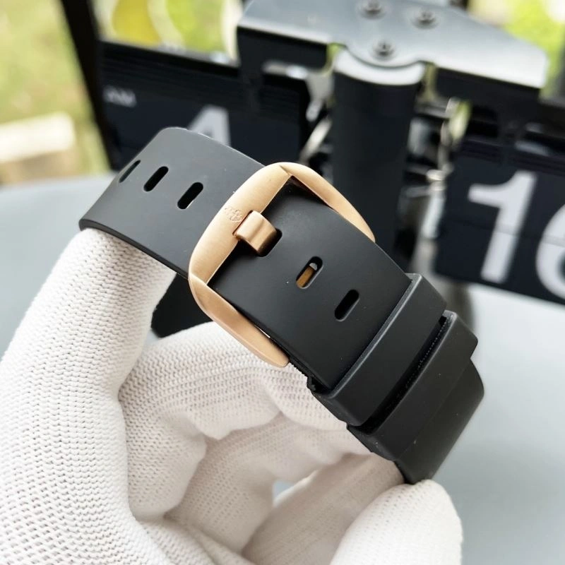 CORUM Watches QuickDry 182110
