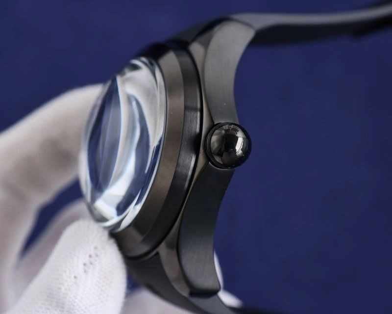 CORUM Watches Seasonal 182121