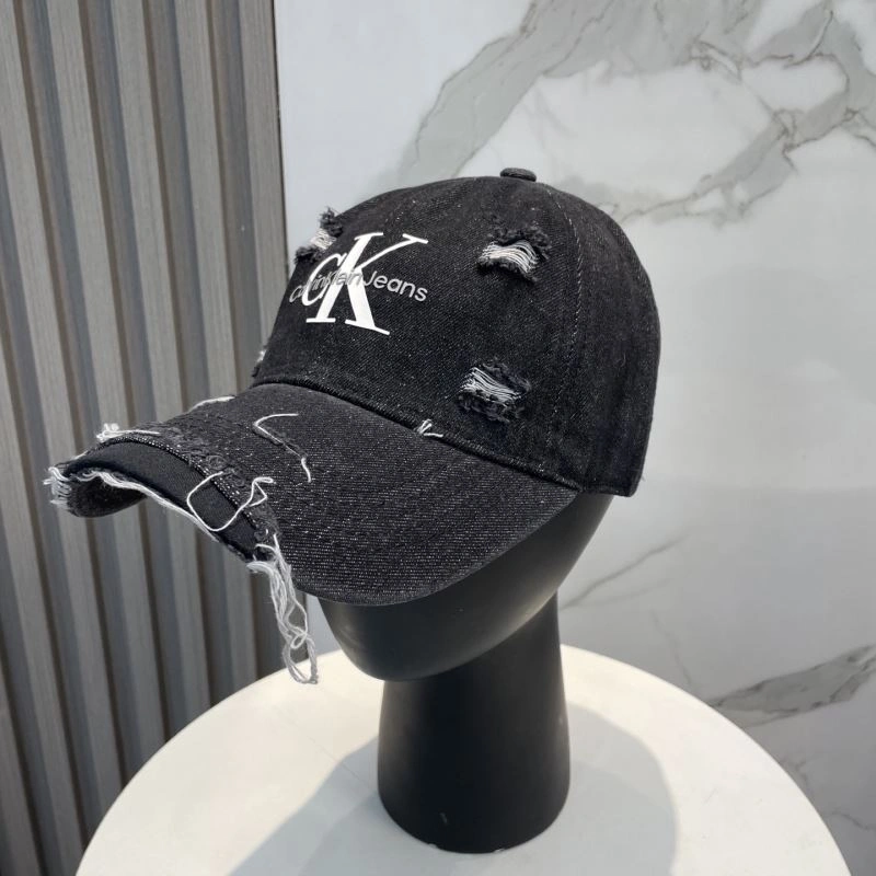 Lightweight Calvin Klein Caps 260479