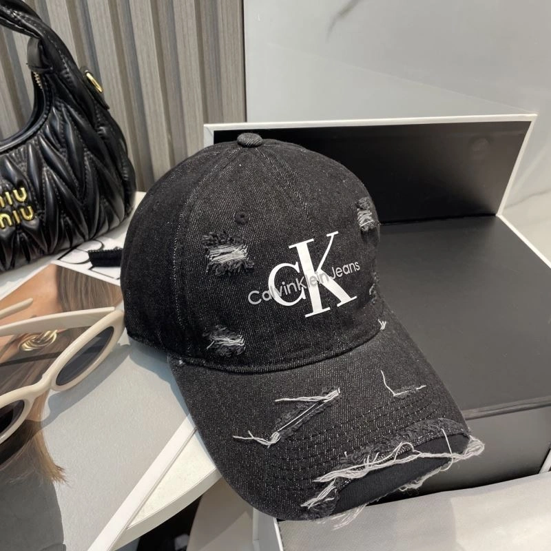 Lightweight Calvin Klein Caps 260479