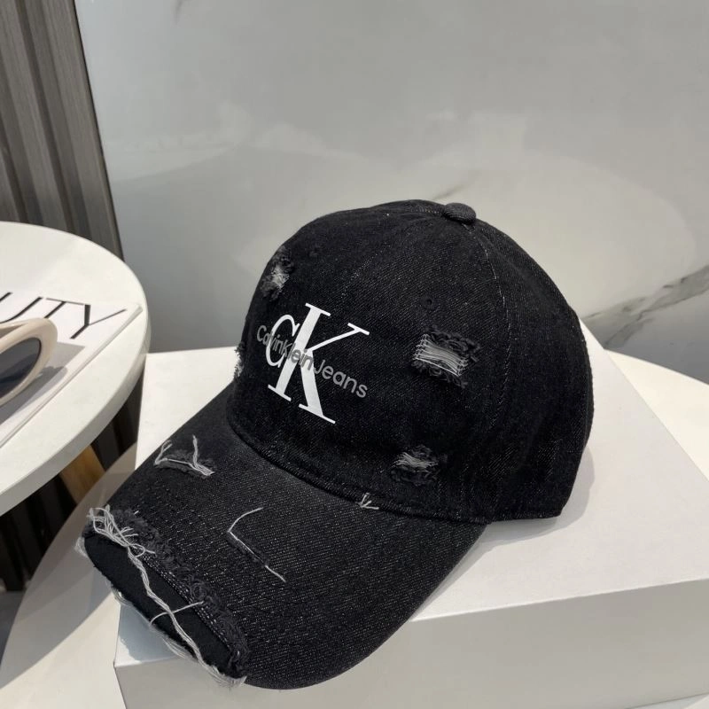 Lightweight Calvin Klein Caps 260479