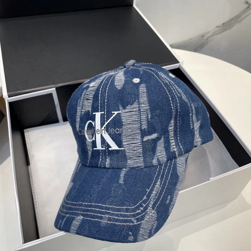Calvin Klein Caps Lightweight 260484