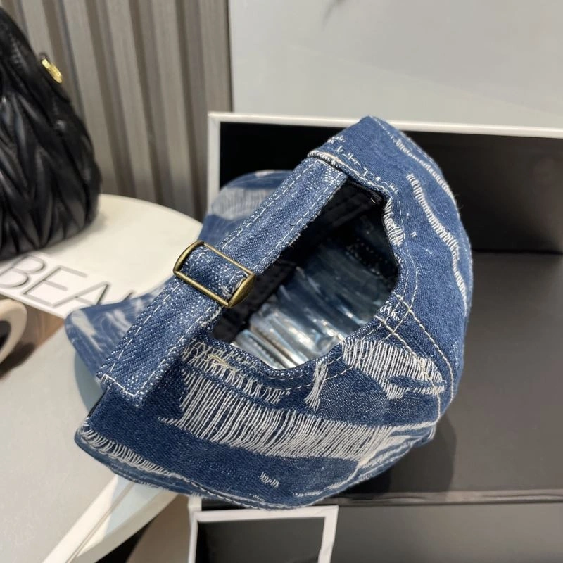 Calvin Klein Caps Lightweight 260484