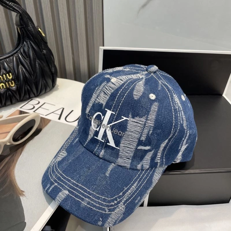 Calvin Klein Caps Lightweight 260484