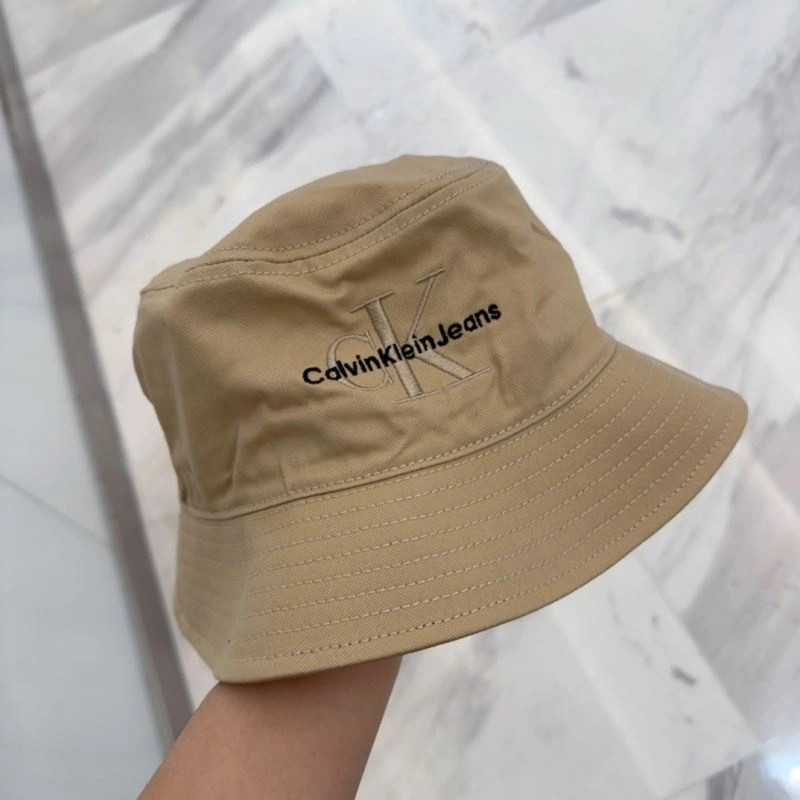 Sustainable Calvin Klein Caps 260494
