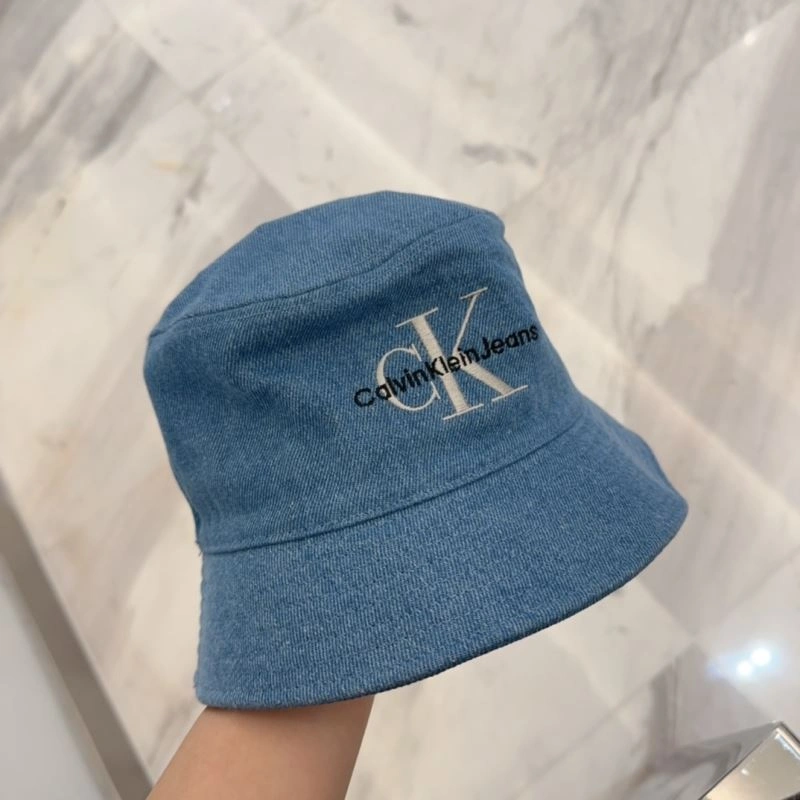 OnTrend Calvin Klein Caps 260490