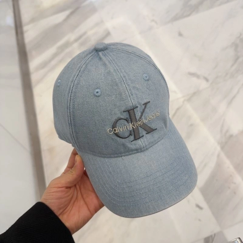 Packable Calvin Klein Caps 260477