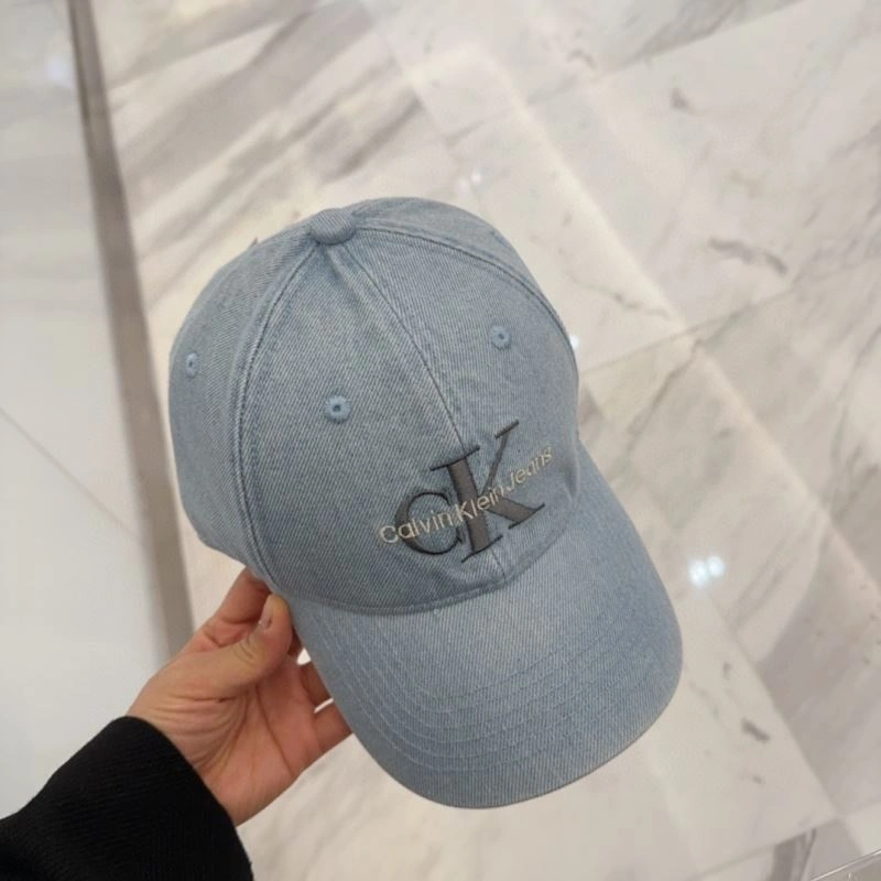 Packable Calvin Klein Caps 260477