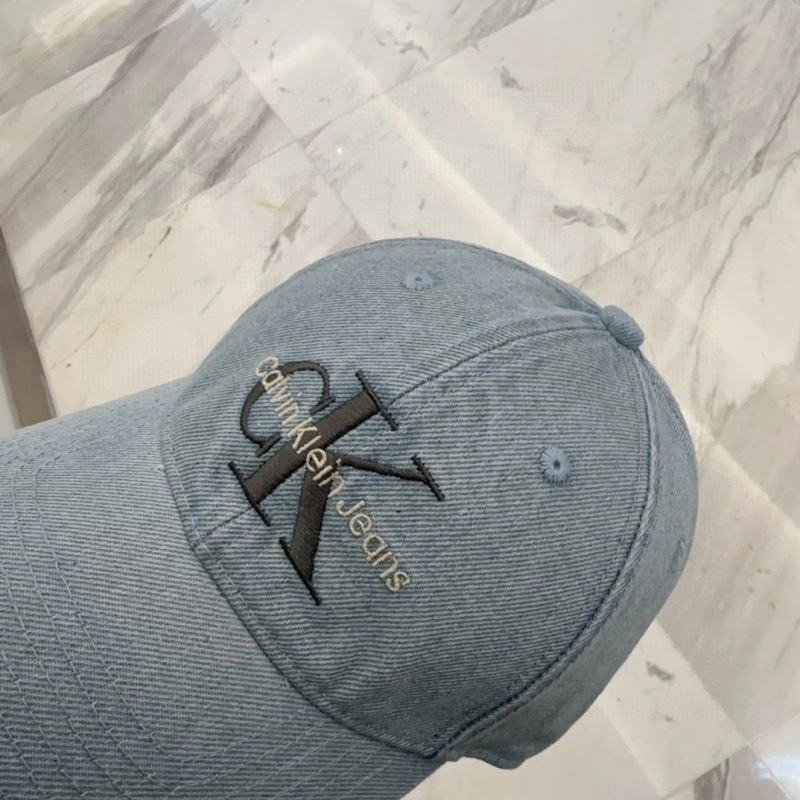 Packable Calvin Klein Caps 260477