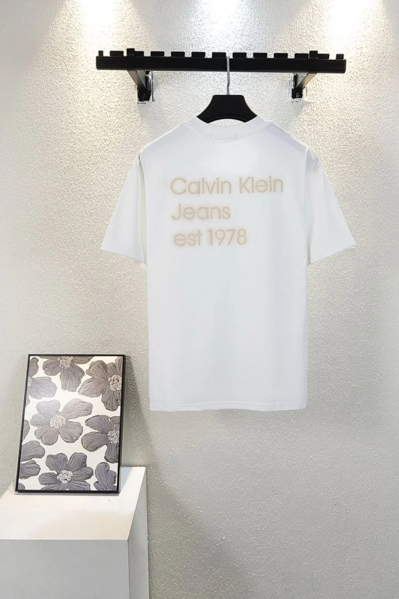 WeatherProof Calvin Klein T-Shirts 163795