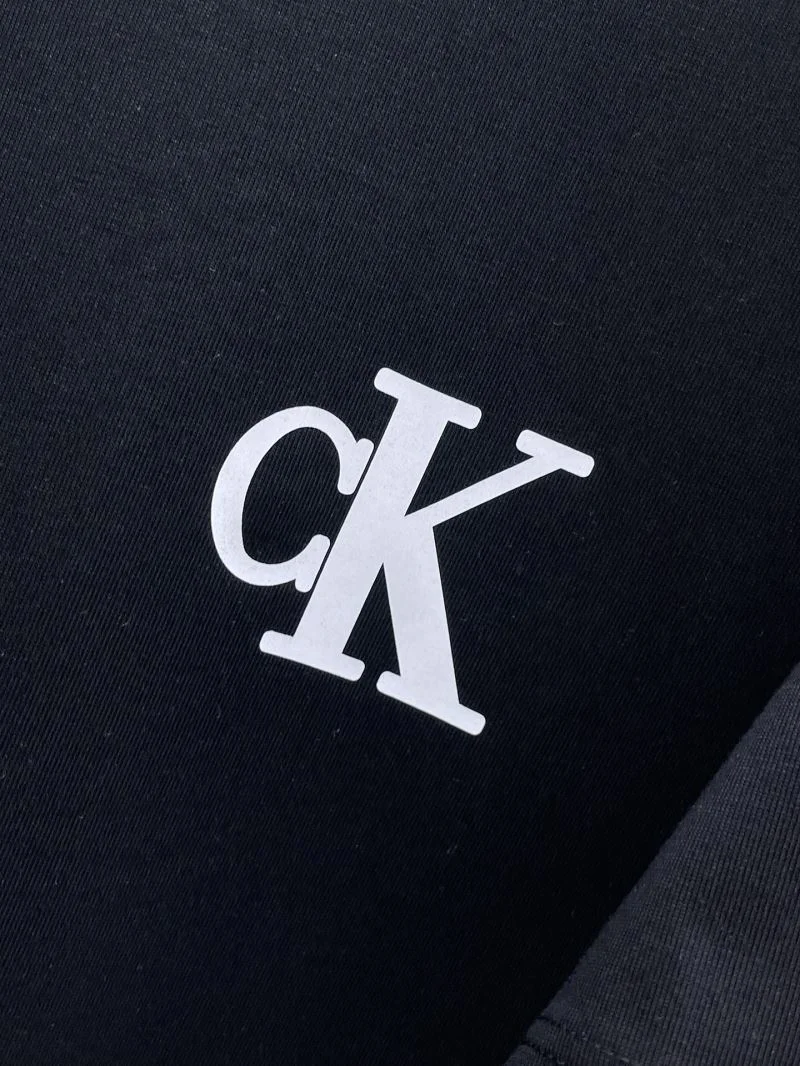 FashionForward Calvin Klein T-Shirts 163006