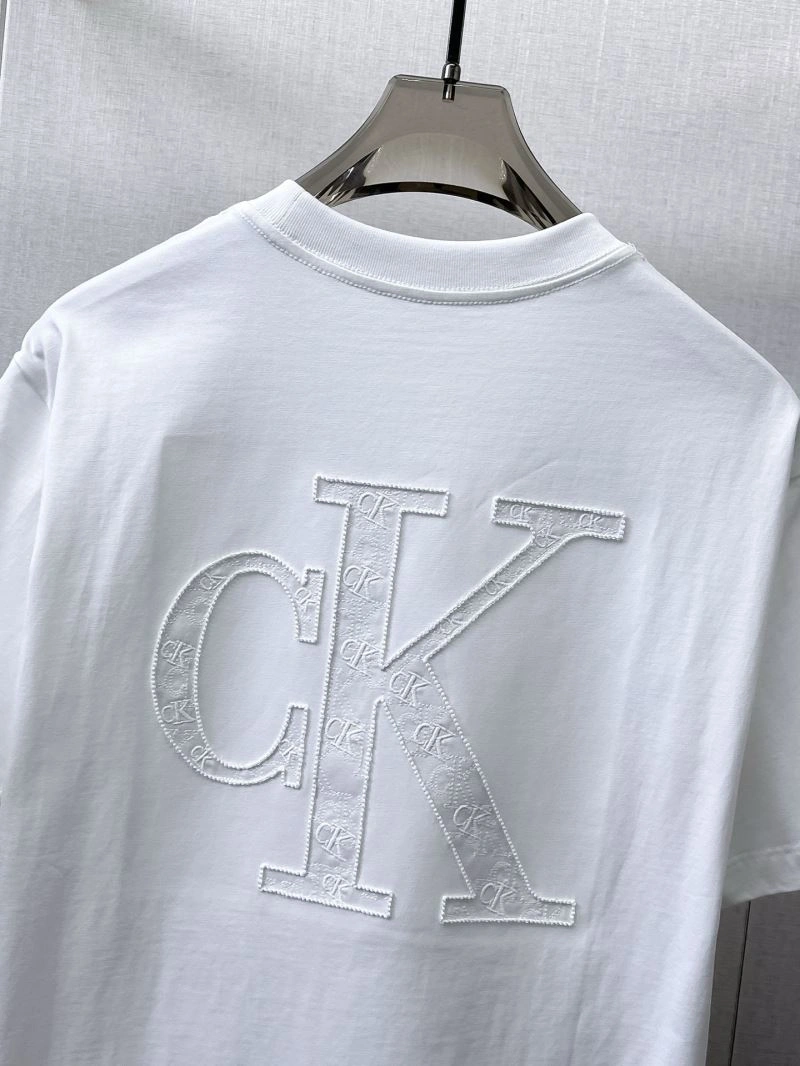 Lightweight Calvin Klein T-Shirts 158617