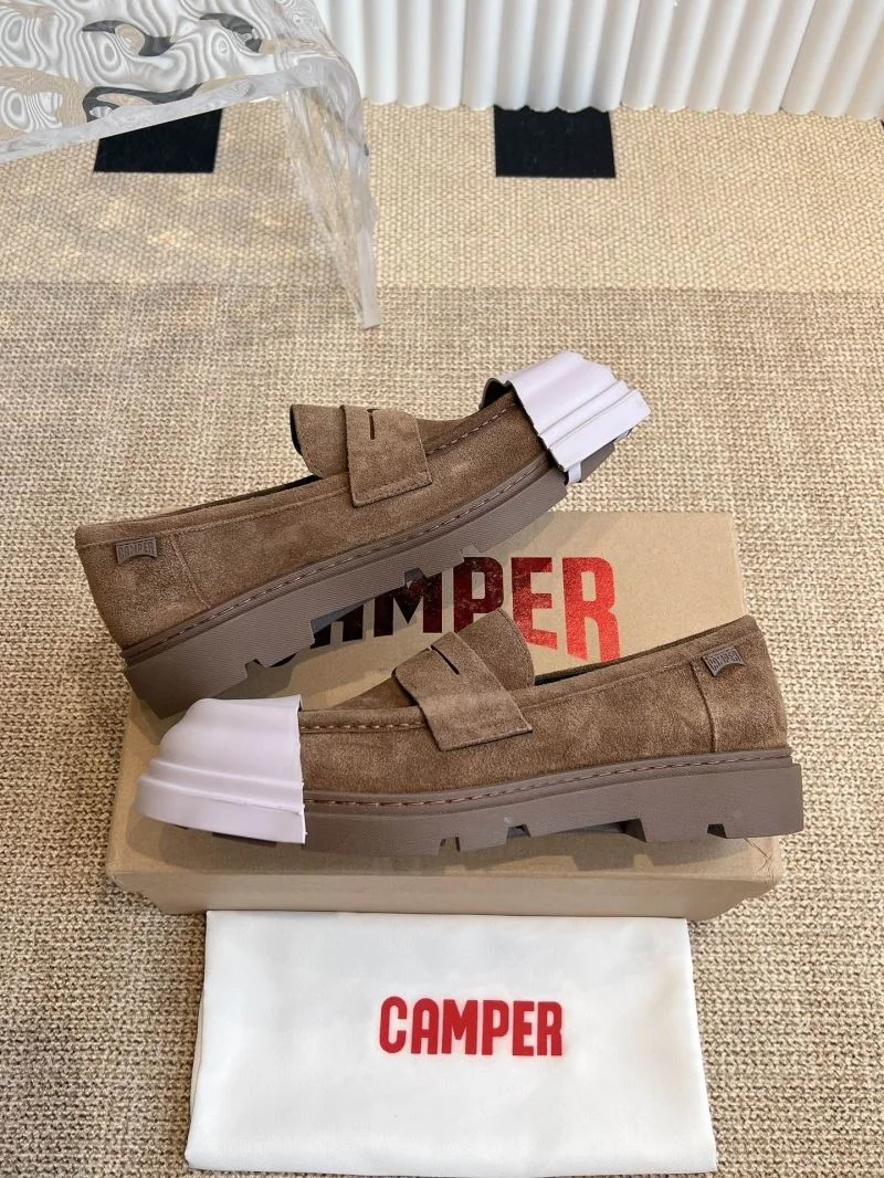 Camper Shoes ModernLook 8331