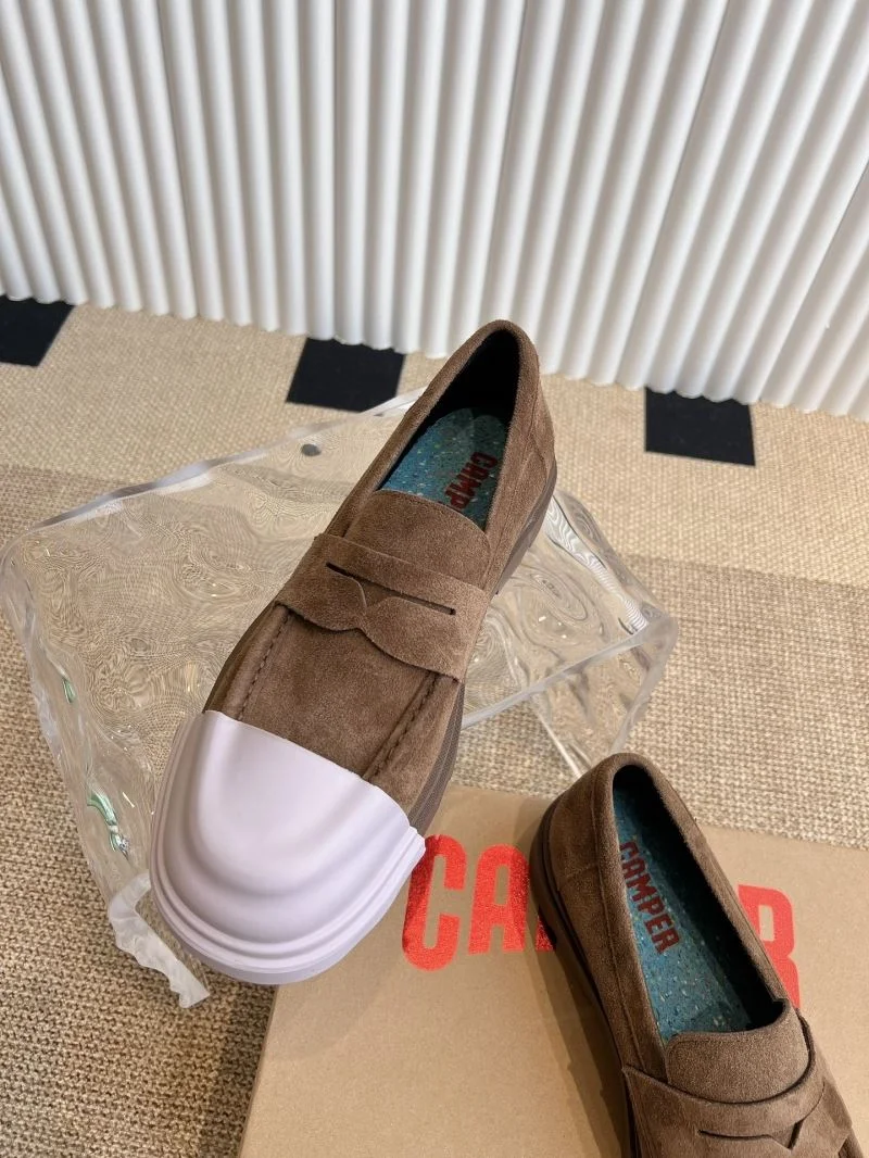 Camper Shoes ModernLook 8331
