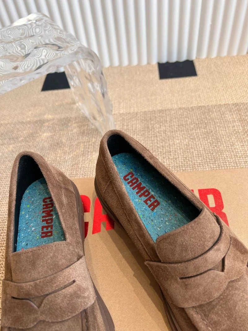 Camper Shoes ModernLook 8331
