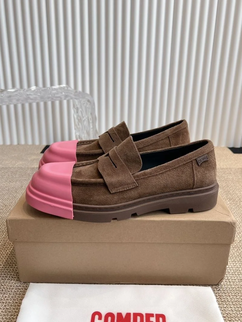 Supportive Camper Shoes 8259