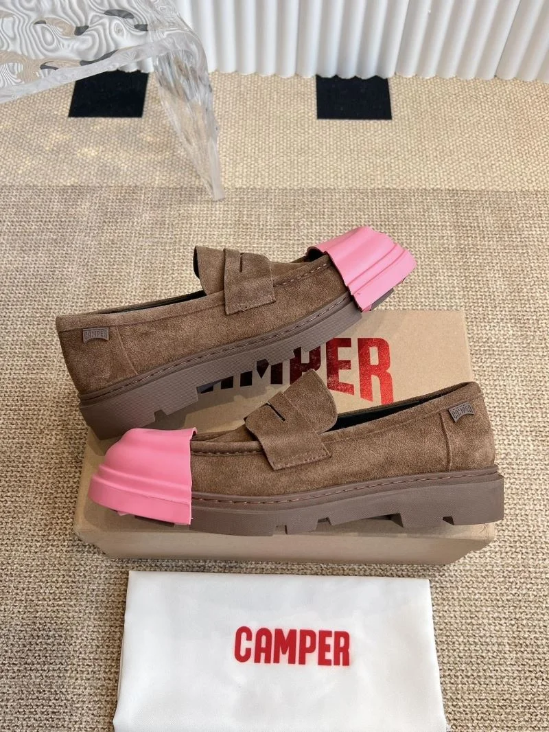 Supportive Camper Shoes 8259