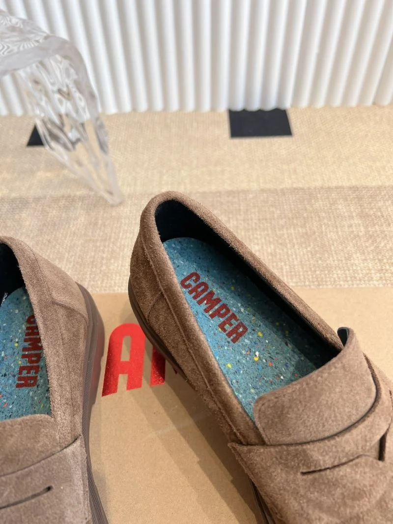 Supportive Camper Shoes 8259