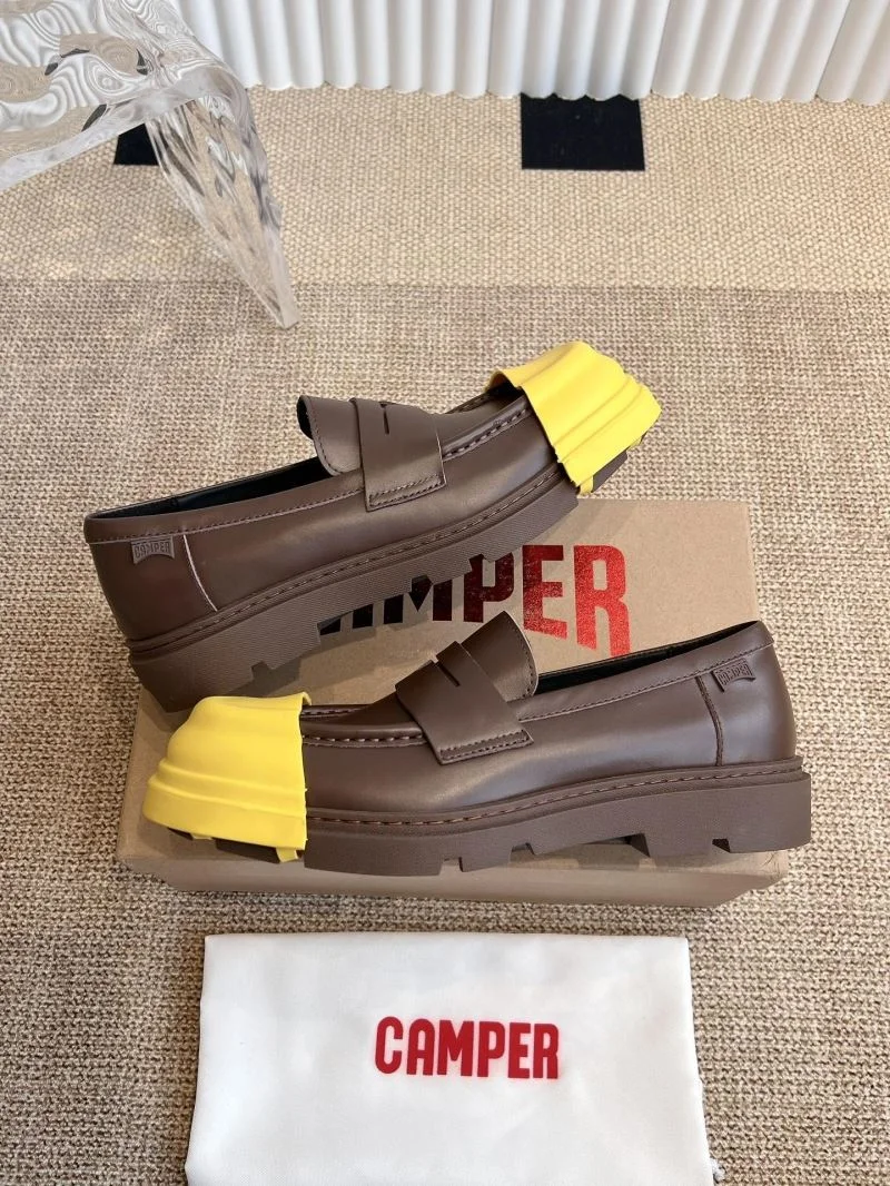 RelaxedFit Camper Shoes 8264